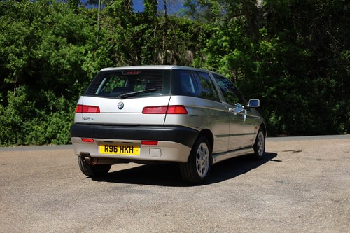1997 Alfa Romeo 145 Cloverleaf à venda (imagem 8 de 207)