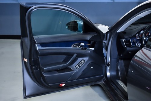 2016 Porsche 970 Panamera 4 3.6L V6 For Sale (picture 27 of 102)