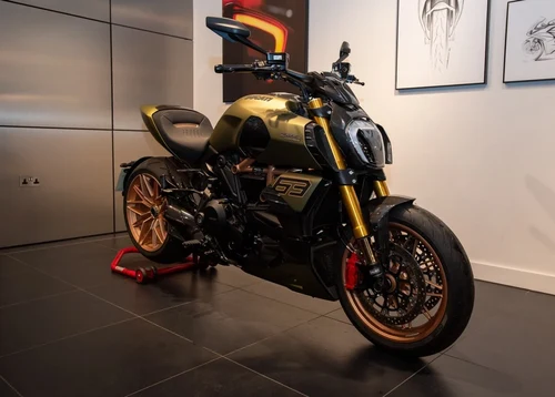 2023 Ducati Diavel 1260 Lamborghini For Sale (picture 1 of 30)