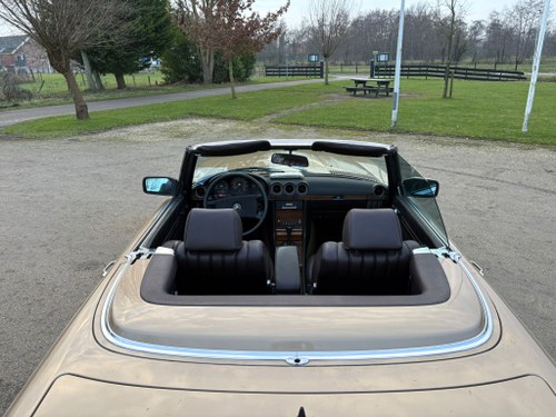 1983 Mercedes-Benz 380 SL (R107) Te koop (foto 33 van 77)
