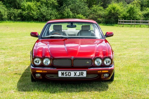 2000 Jaguar X308 XJR For Sale (picture 4 of 281)