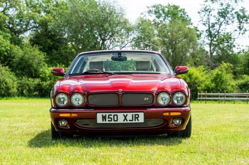 2000 Jaguar X308 XJR For Sale (picture 5 of 281)