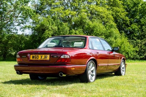 2000 Jaguar X308 XJR For Sale (picture 6 of 281)