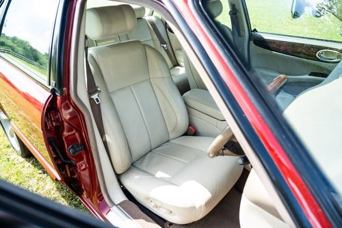 2000 Jaguar X308 XJR For Sale (picture 42 of 281)