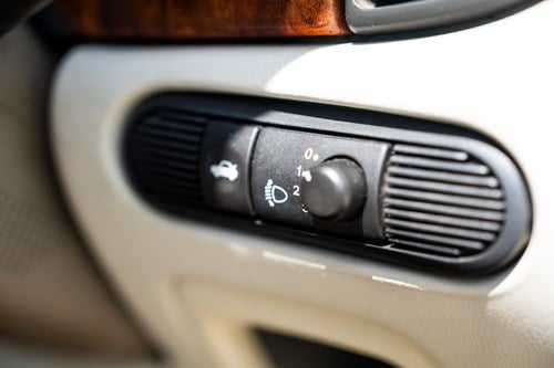 2000 Jaguar X308 XJR For Sale (picture 50 of 281)