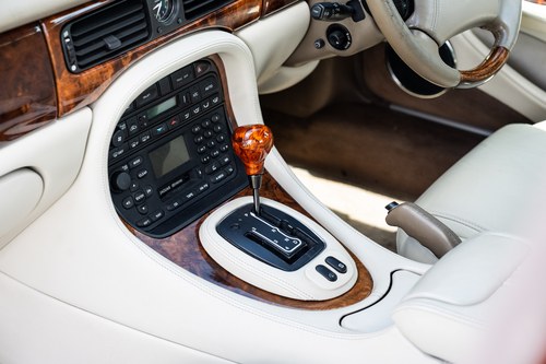 2000 Jaguar X308 XJR For Sale (picture 91 of 281)
