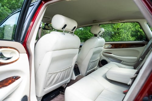 2000 Jaguar X308 XJR For Sale (picture 108 of 281)