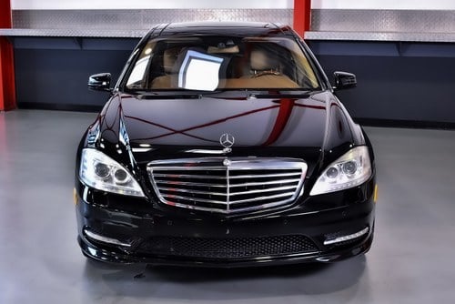 2012 Mercedes-Benz (W221) S550 4MATIC Sedan For Sale (picture 2 of 147)