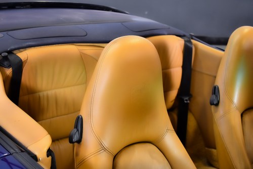 2002 Porsche 911 Carrera 4 3.6 Convertible 996 à venda (imagem 55 de 86)
