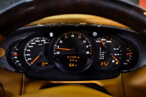 2002 Porsche 911 Carrera 4 3.6 Convertible 996 à venda (imagem 40 de 86)