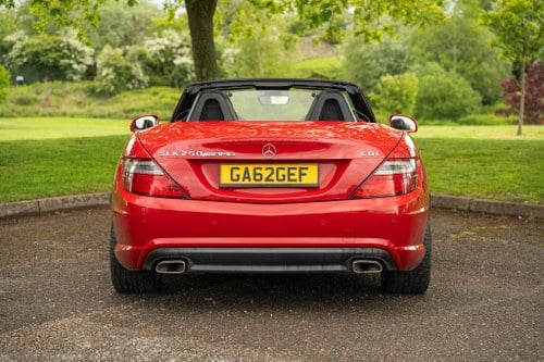 2013 Mercedes-Benz SLK250CDI Sport BlueEfficiency AMG R1 For Sale (picture 9 of 126)