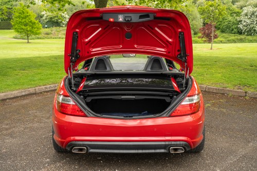 2013 Mercedes-Benz SLK250CDI Sport BlueEfficiency AMG R1 For Sale (picture 50 of 126)