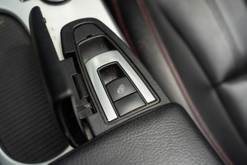 2013 Mercedes-Benz SLK250CDI Sport BlueEfficiency AMG R1 For Sale (picture 30 of 126)