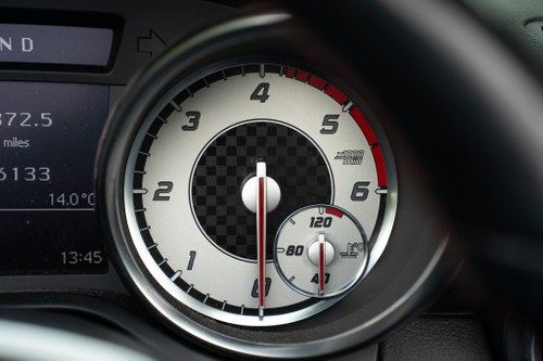 2013 Mercedes-Benz SLK250CDI Sport BlueEfficiency AMG R1 For Sale (picture 36 of 126)