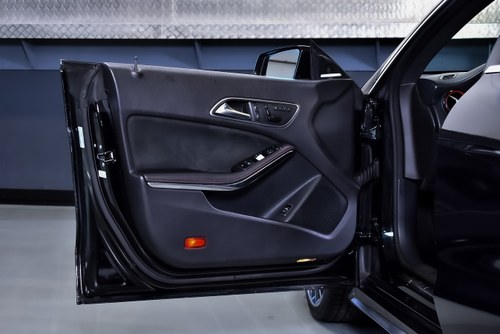 2015 Mercedes-Benz CLA 45 AMG For Sale (picture 38 of 103)