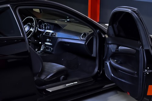 2014 Mercedes-Benz C63 AMG Coupe 6,3L V8 zum Verkauf (Bild 31 von 84)
