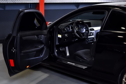 2014 Mercedes-Benz C63 AMG Coupe 6,3L V8 zum Verkauf (Bild 44 von 84)