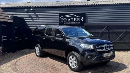 Mercedes X Class X220