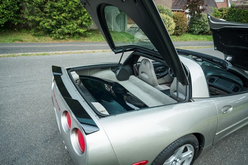 1998 Chevrolet Corvette 5.7L V8 Automatic C5 zum Verkauf (Bild 85 von 110)