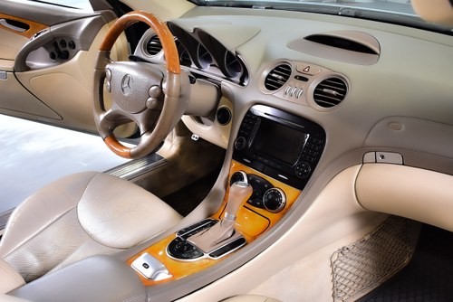 2007 Mercedes-Benz SL550 R230 zum Verkauf (Bild 66 von 134)