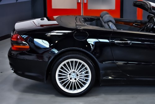 2006 Mercedes-Benz SL55 Convertible R230 zum Verkauf (Bild 69 von 108)
