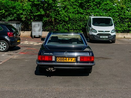 1986 Mercedes-Benz 500SL (R231) à vendre (picture 9 of 112)