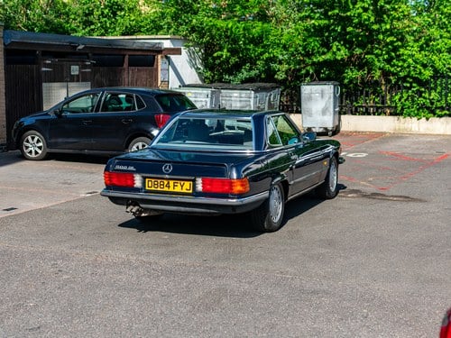 1986 Mercedes-Benz 500SL (R231) à vendre (picture 12 of 112)