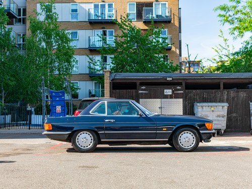 1986 Mercedes-Benz 500SL (R231) à vendre (picture 13 of 112)