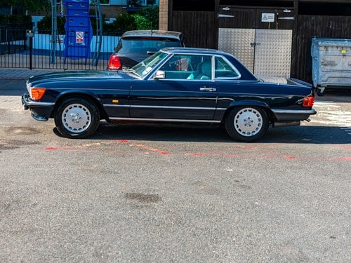 1986 Mercedes-Benz 500SL (R231) à vendre (picture 18 of 112)