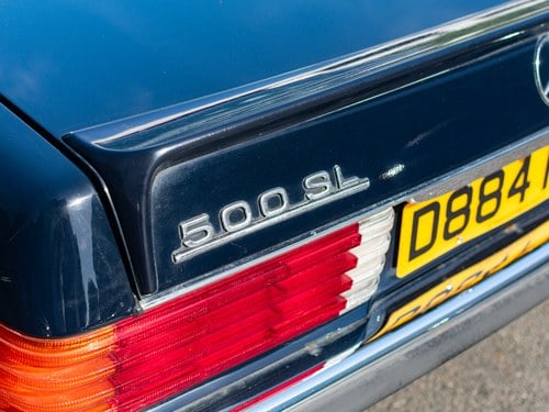 1986 Mercedes-Benz 500SL (R231) à vendre (picture 56 of 112)
