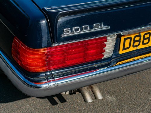 1986 Mercedes-Benz 500SL (R231) à vendre (picture 58 of 112)