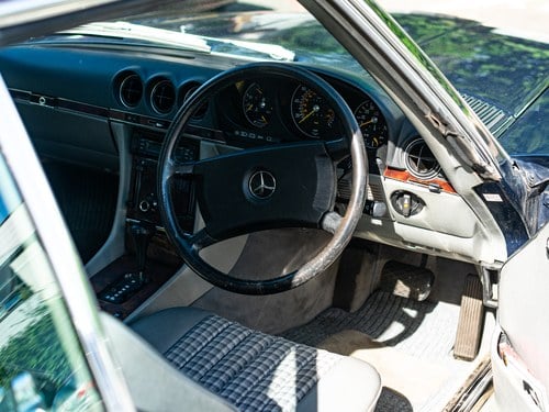1986 Mercedes-Benz 500SL (R231) à vendre (picture 21 of 112)