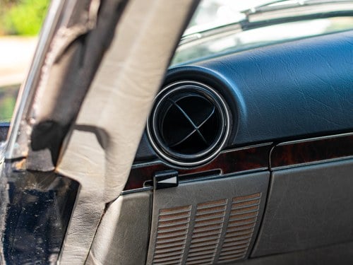 1986 Mercedes-Benz 500SL (R231) à vendre (picture 50 of 112)