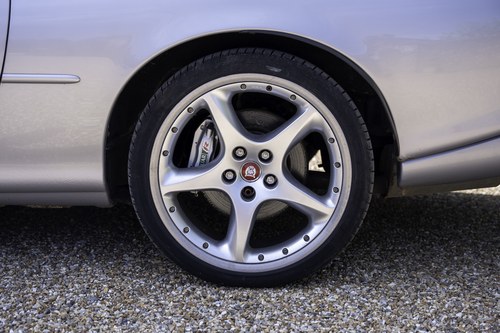 2002 Jaguar XKR (X100) à vendre (picture 17 of 156)