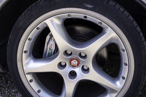 2002 Jaguar XKR (X100) à vendre (picture 105 of 156)