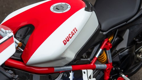 2009 Ducati 1098R Troy Bayliss LE Te koop (foto 63 van 130)