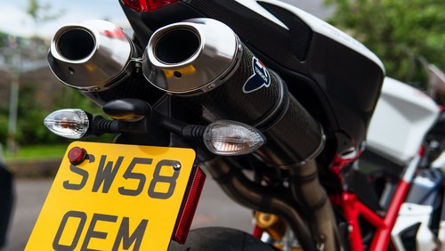 2009 Ducati 1098R Troy Bayliss LE Te koop (foto 74 van 130)