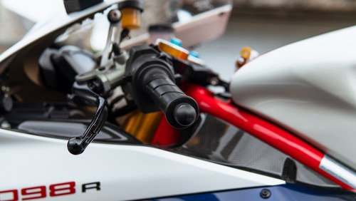 2009 Ducati 1098R Troy Bayliss LE Te koop (foto 91 van 130)