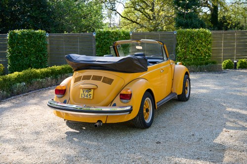 1977 Volkswagen Beetle 1303 S Karmann Cabriolet à venda (imagem 7 de 144)