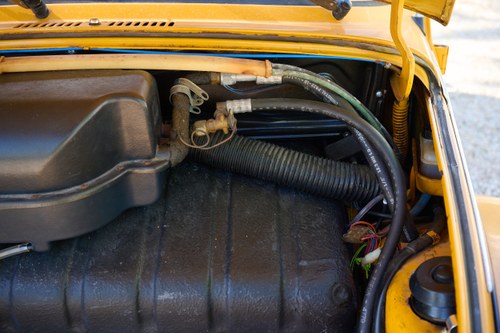 1977 Volkswagen Beetle 1303 S Karmann Cabriolet à venda (imagem 54 de 144)