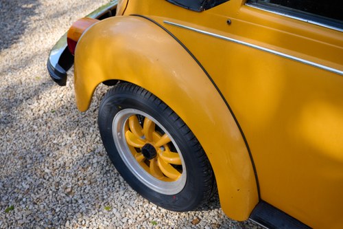 1977 Volkswagen Beetle 1303 S Karmann Cabriolet à venda (imagem 62 de 144)