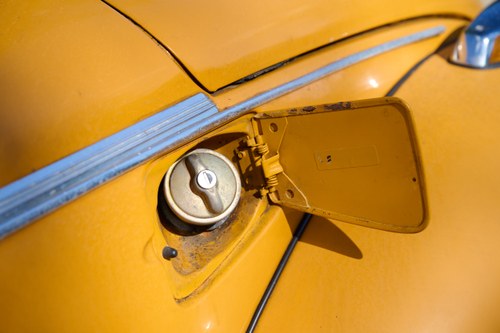 1977 Volkswagen Beetle 1303 S Karmann Cabriolet à venda (imagem 63 de 144)