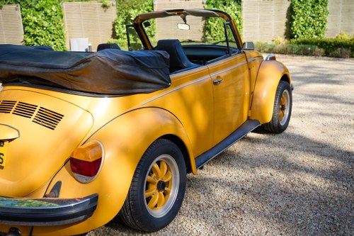 1977 Volkswagen Beetle 1303 S Karmann Cabriolet à venda (imagem 77 de 144)