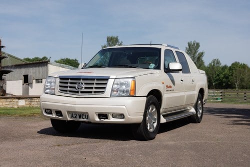 2002 Cadillac Escalade EXT For Sale (picture 2 of 188)