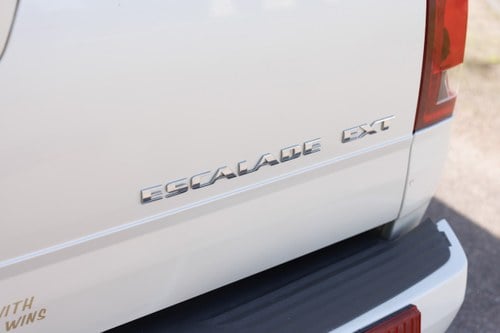 2002 Cadillac Escalade EXT For Sale (picture 135 of 188)