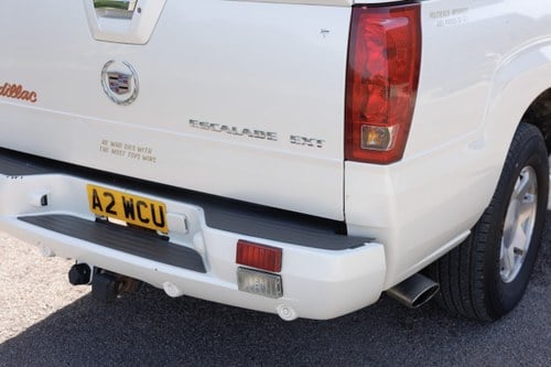 2002 Cadillac Escalade EXT For Sale (picture 142 of 188)
