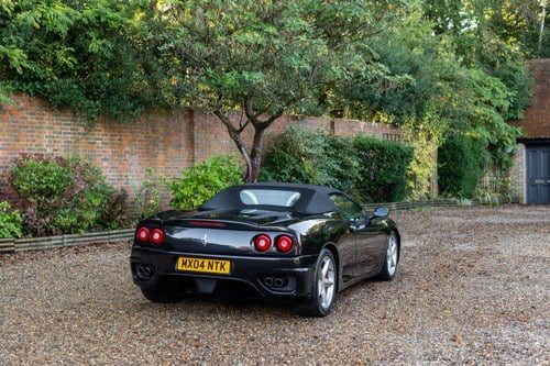 2004 Ferrari 360 Spider zum Verkauf (Bild 39 von 222)