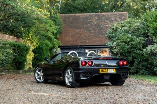 2004 Ferrari 360 Spider zum Verkauf (Bild 45 von 222)