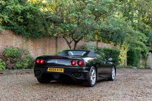 2004 Ferrari 360 Spider zum Verkauf (Bild 50 von 222)
