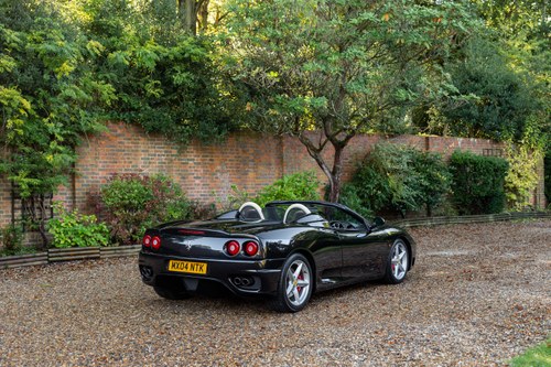 2004 Ferrari 360 Spider zum Verkauf (Bild 52 von 222)